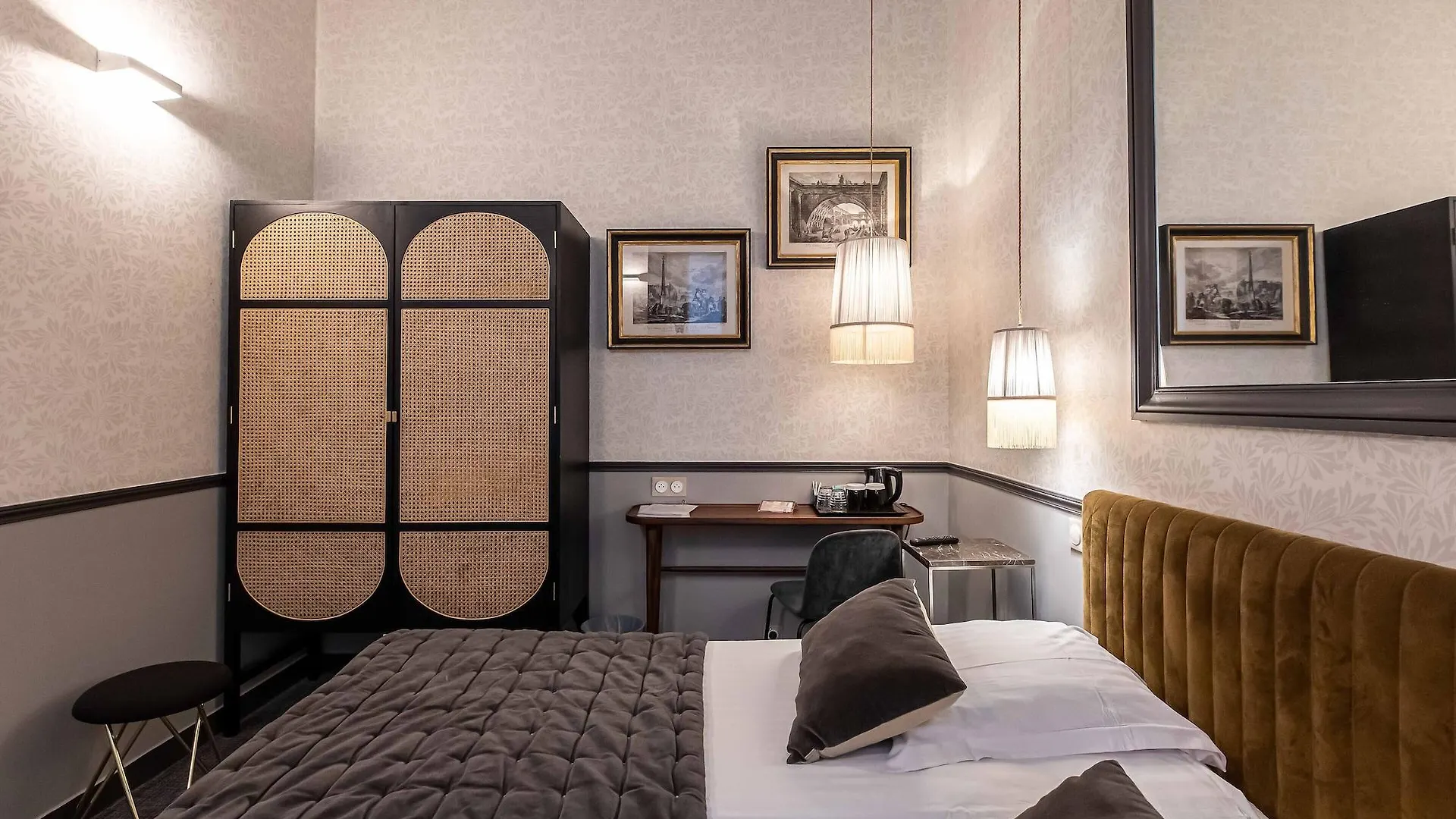 Hotel Dauphine Saint Germain Paris