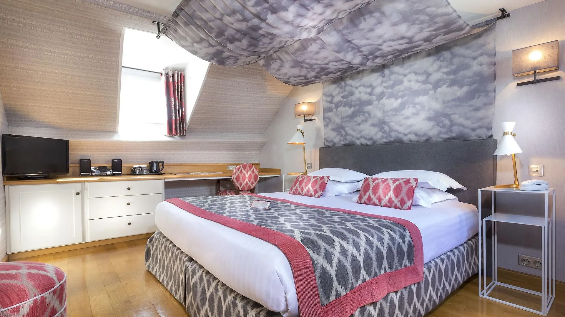 Hotel Dauphine Saint Germain