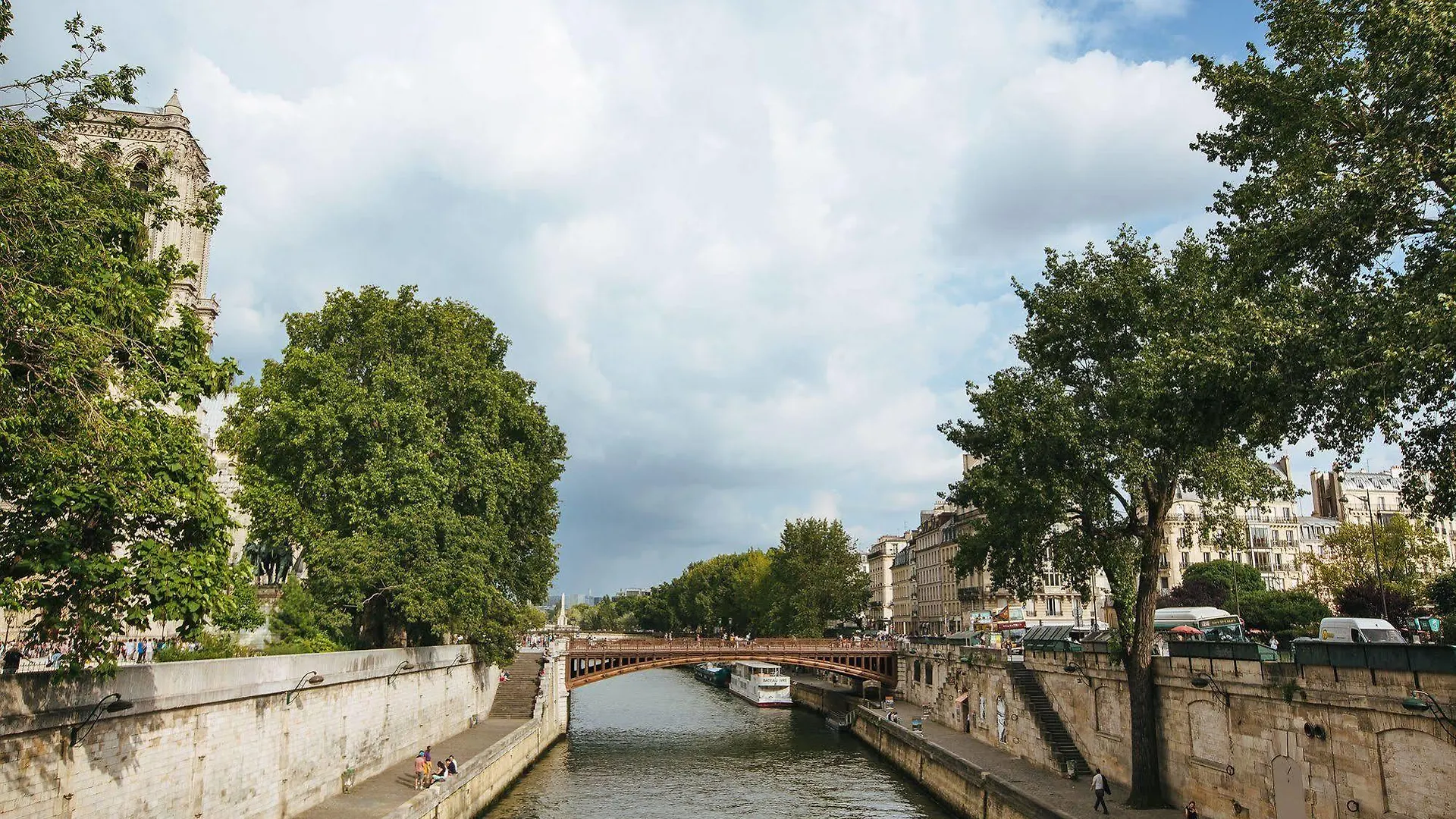 Dauphine Saint Germain Hotel Paris