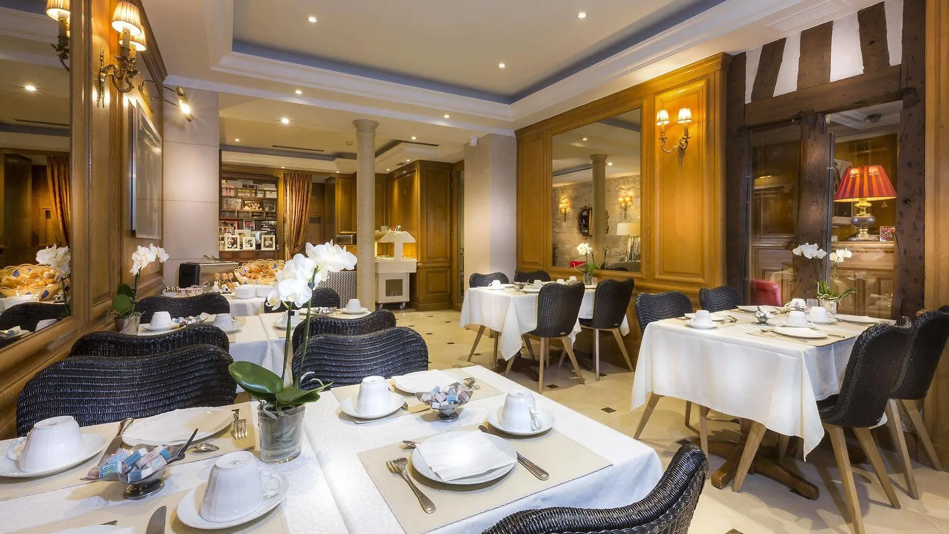 Dauphine Saint Germain Hotel