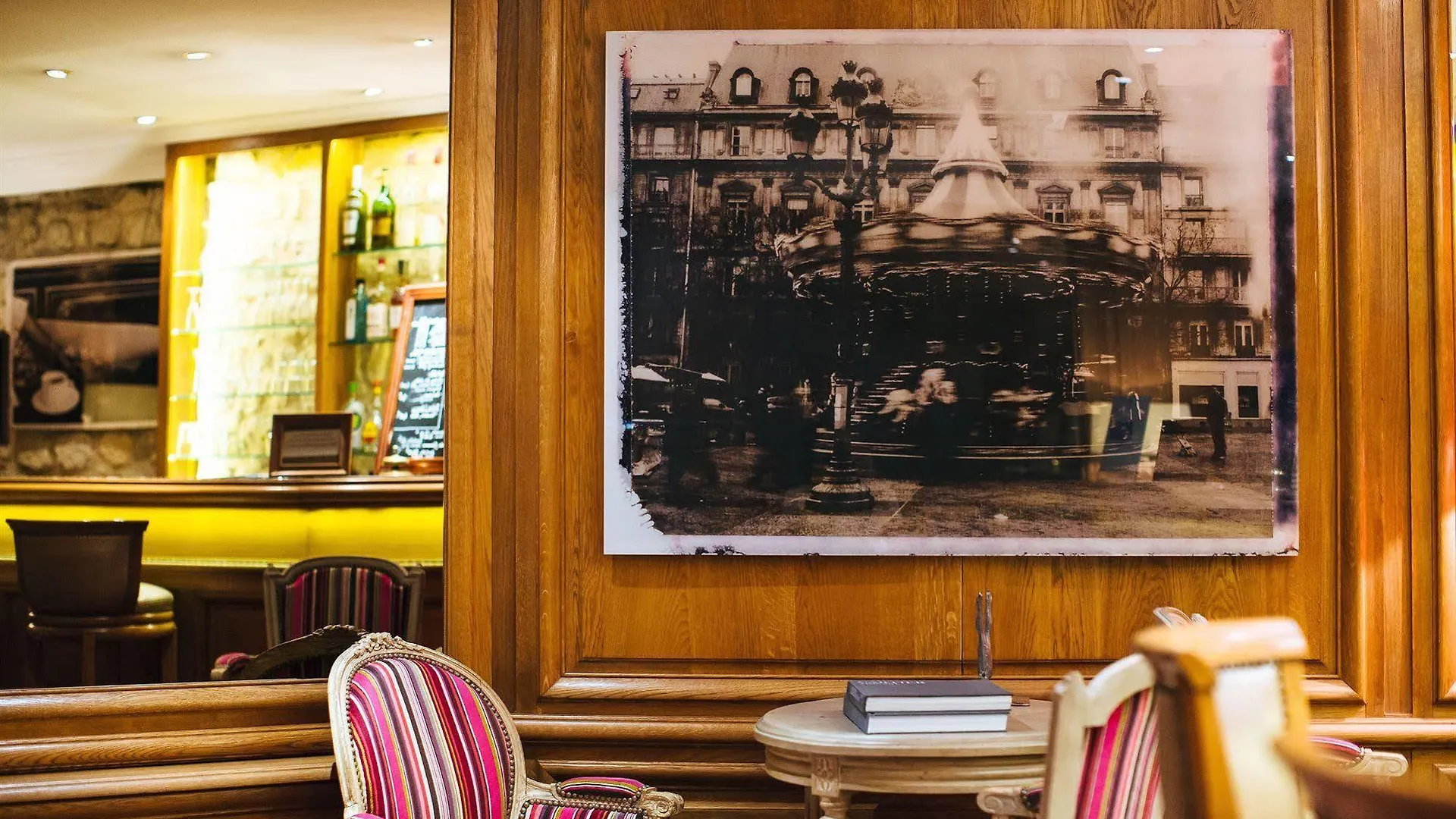 Dauphine Saint Germain Paris