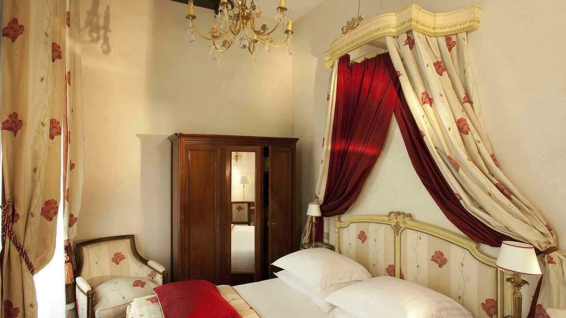 Dauphine Saint Germain Hotel Paris